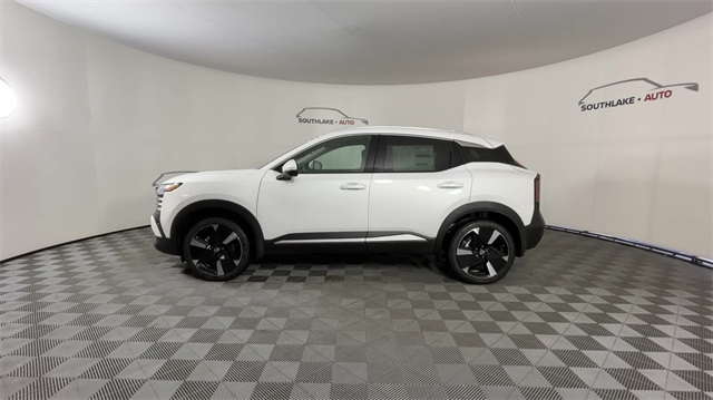 Vehicle image 9 of 25