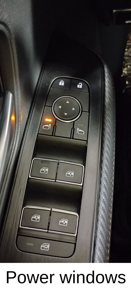 Vehicle image 24 of 39