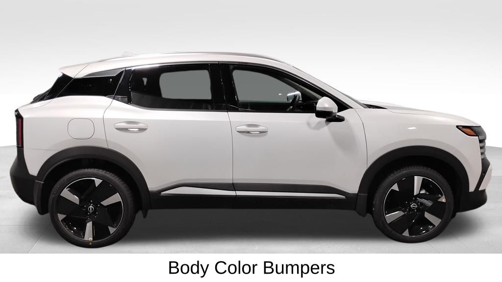 Vehicle image 4 of 39