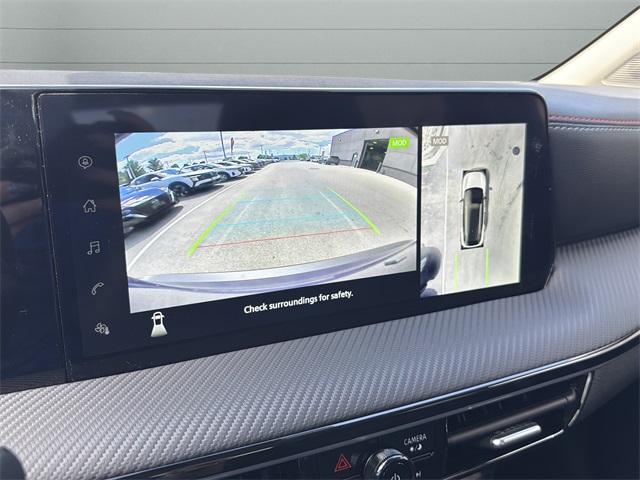 2025 Nissan Kicks SR Image 18 of 31