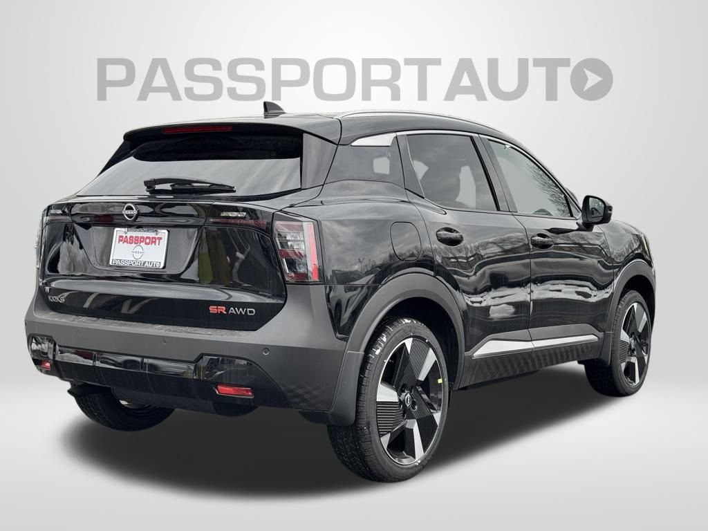Vehicle image 4 of 22