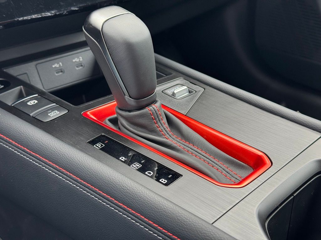 Vehicle image 12 of 22