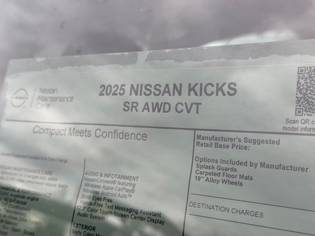Vehicle image 21 of 22