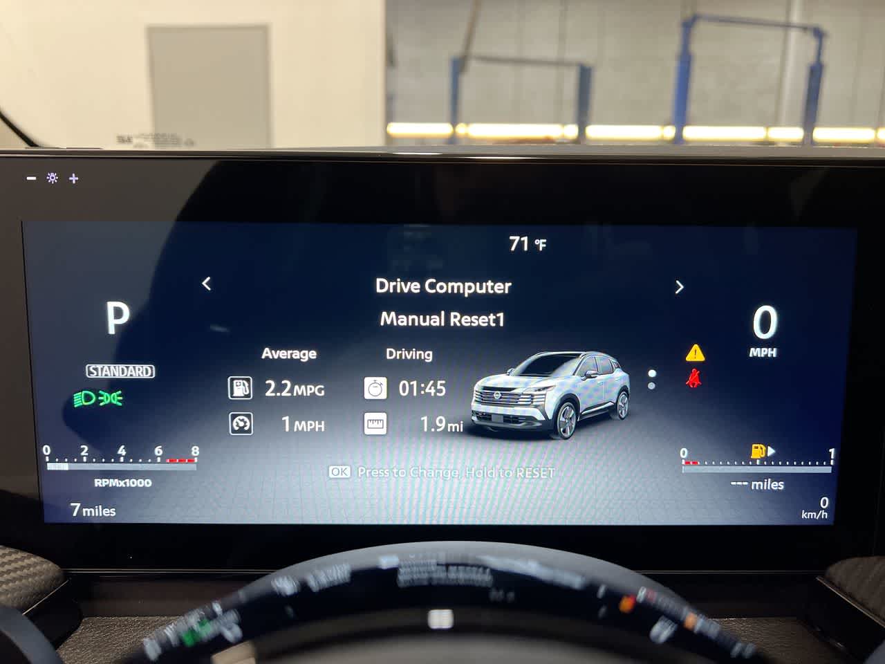 Vehicle image 14 of 26