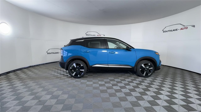 Vehicle image 5 of 25