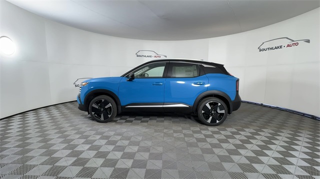 Vehicle image 9 of 25