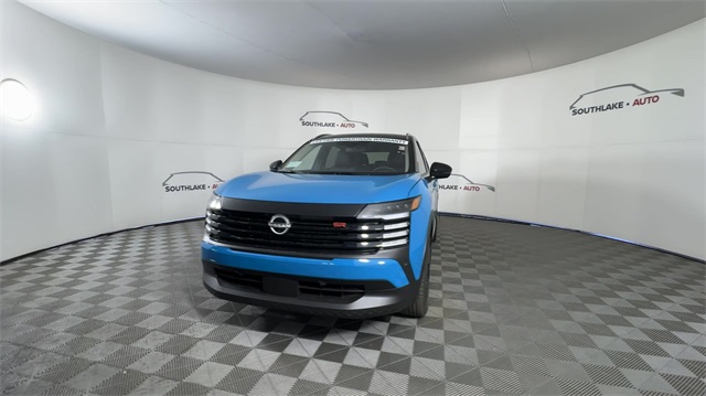 Vehicle image 2 of 25