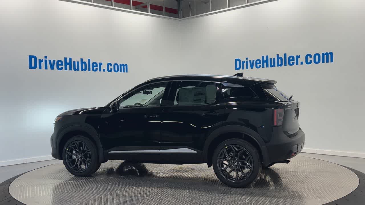 Vehicle image 9 of 27