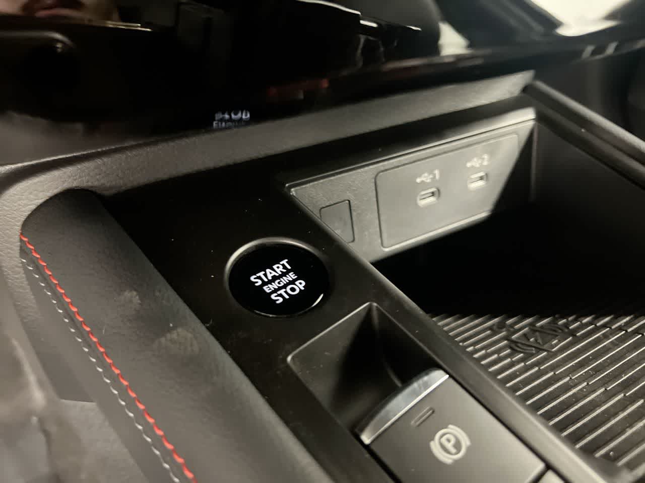Vehicle image 10 of 27