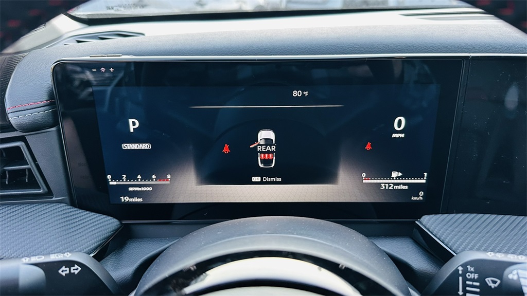 Vehicle image 24 of 29