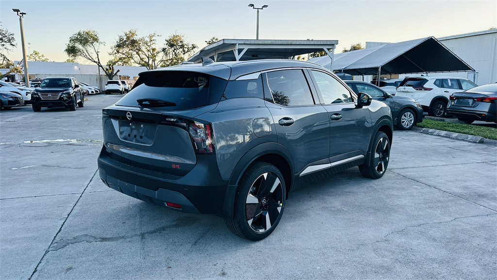 Vehicle image 5 of 29