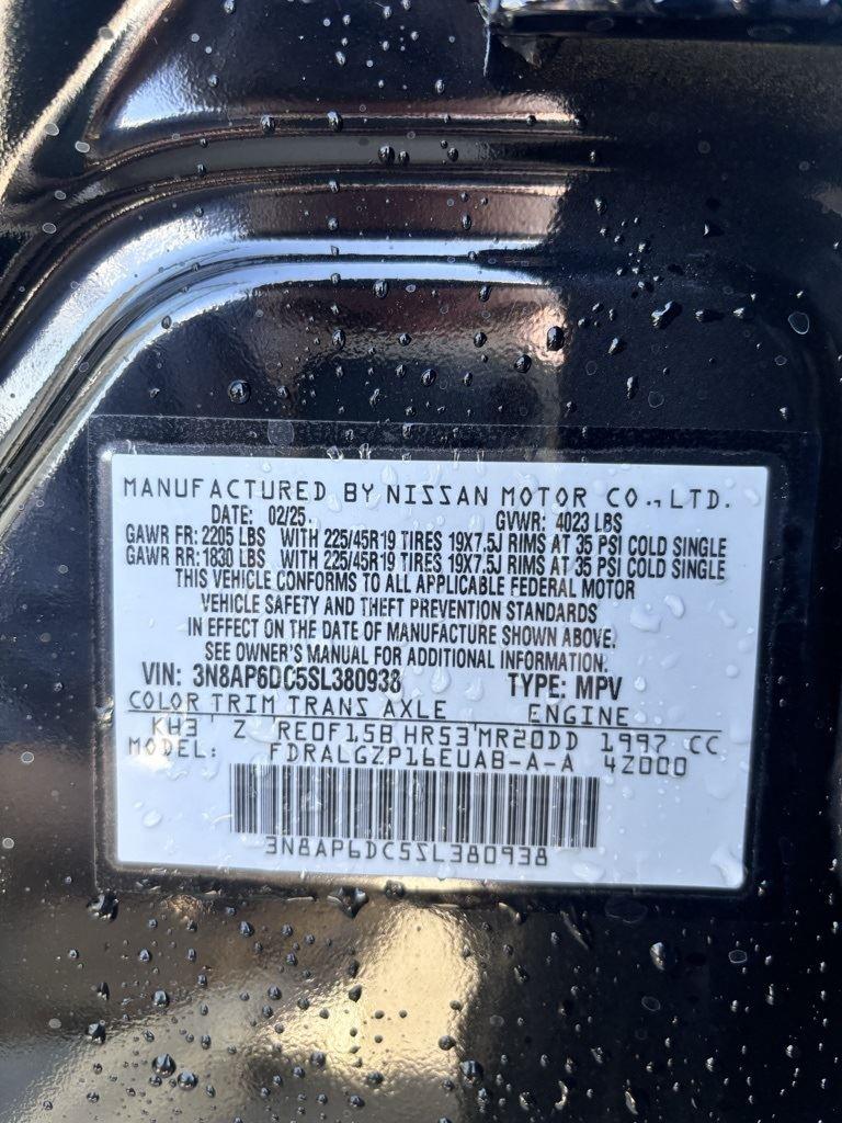 Vehicle image 32 of 33