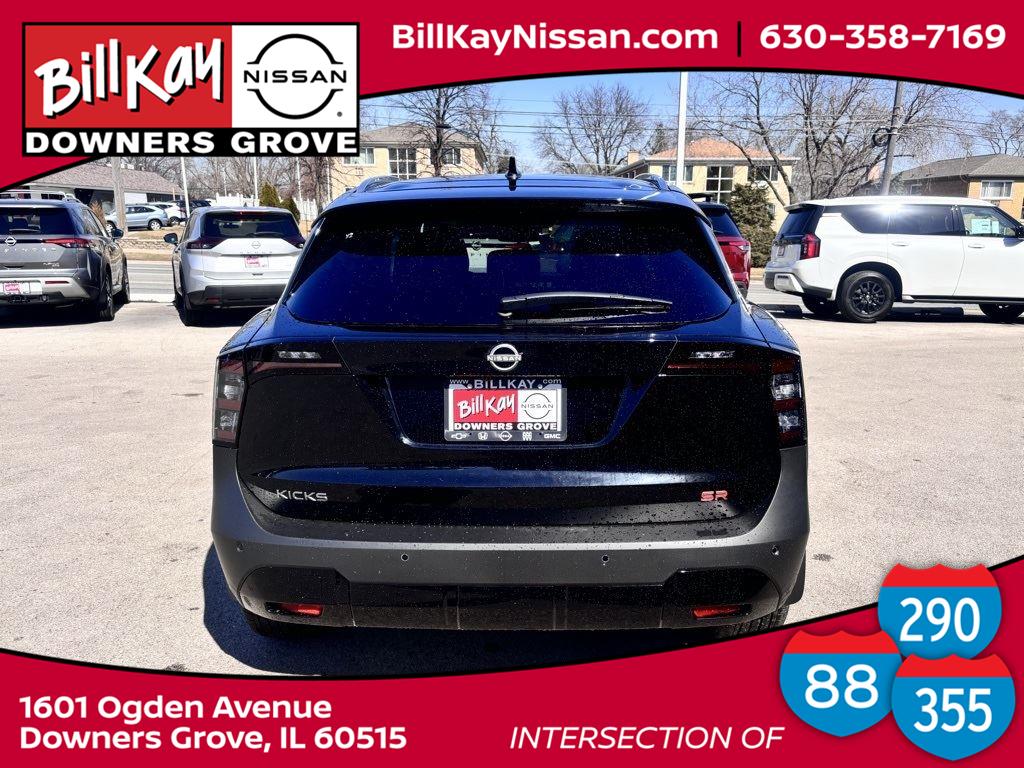 Vehicle image 4 of 33