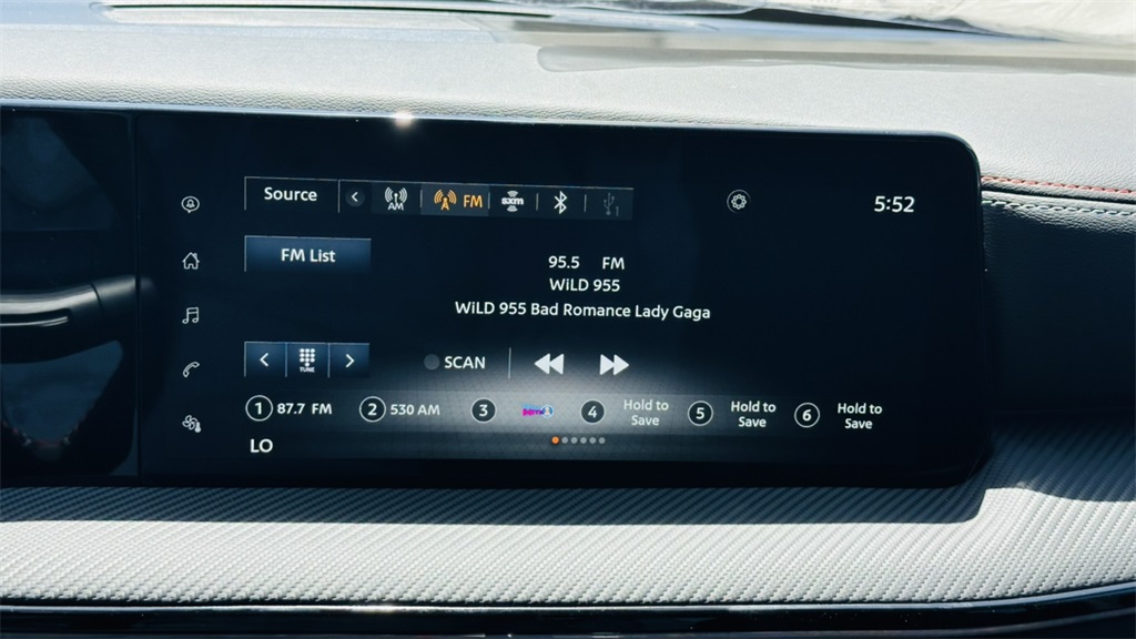 Vehicle image 22 of 29