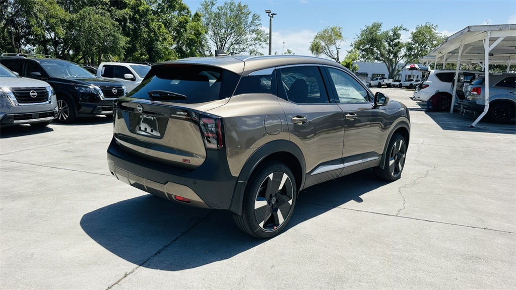 Vehicle image 5 of 29