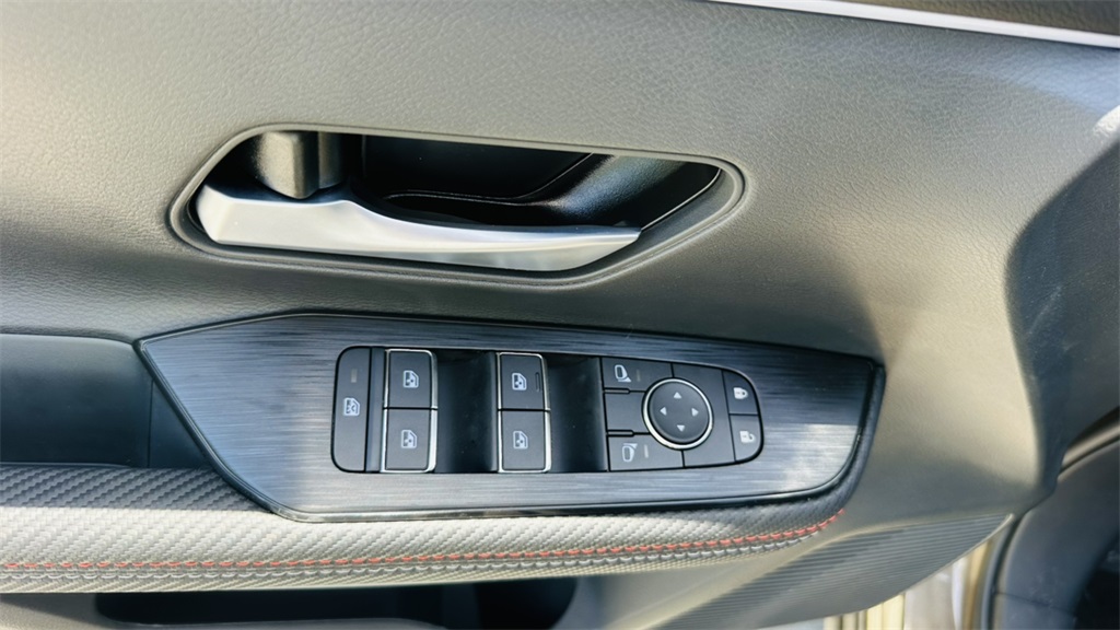 Vehicle image 29 of 29