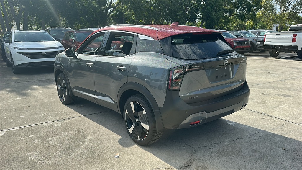 Vehicle image 7 of 31