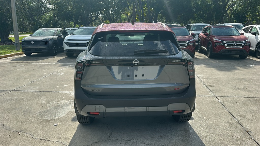Vehicle image 6 of 31