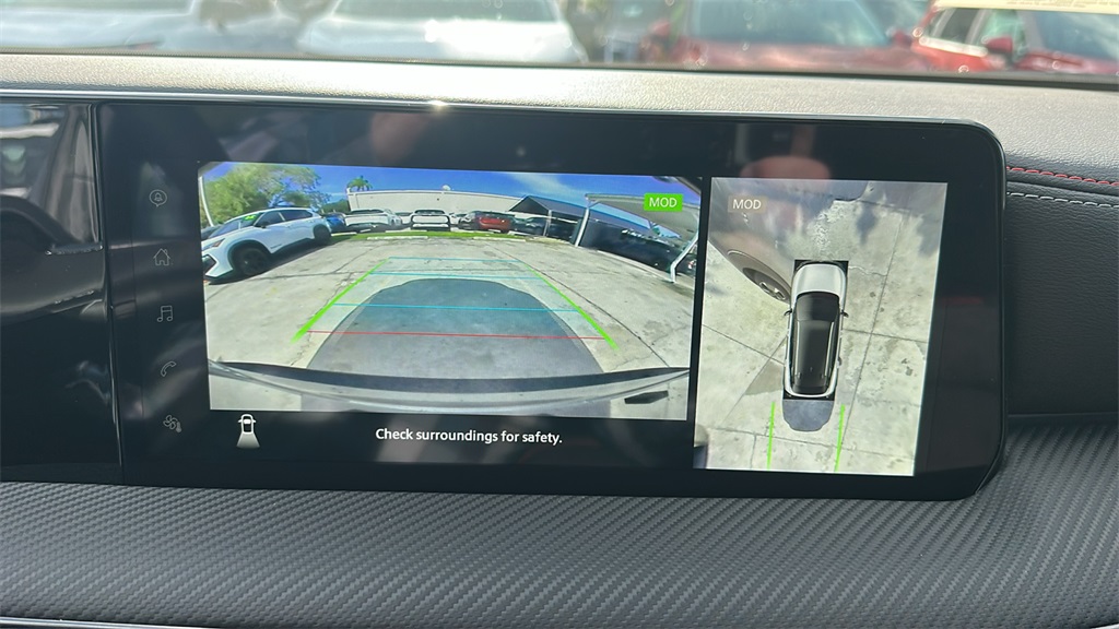 Vehicle image 19 of 31