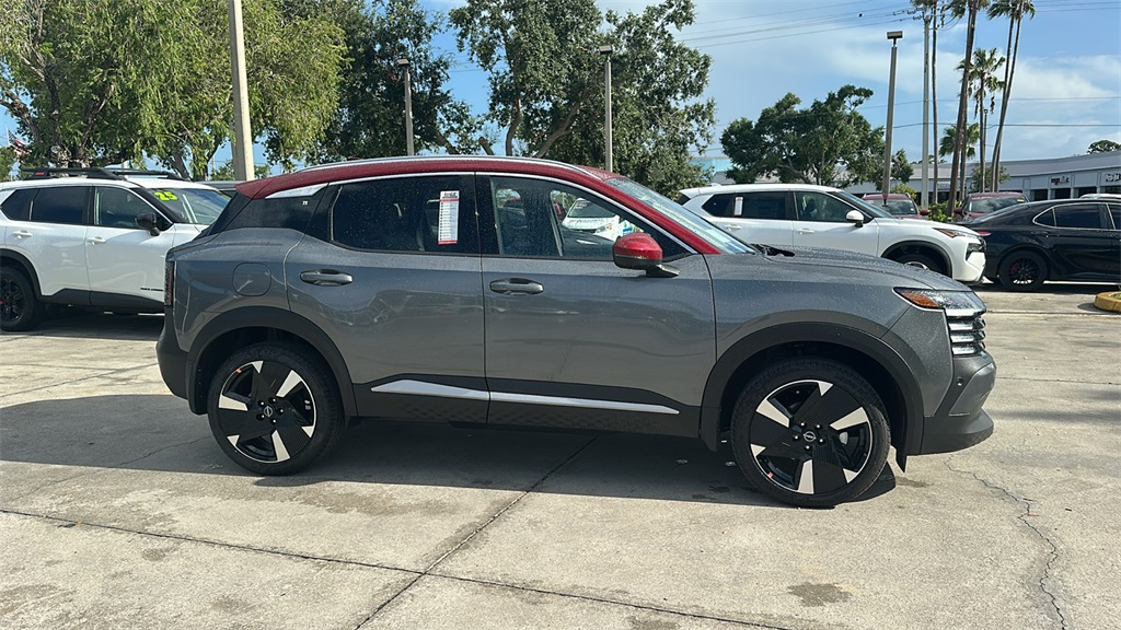 Vehicle image 3 of 31