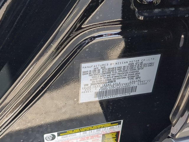 Vehicle image 14 of 15