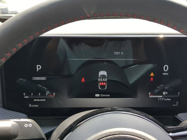 Vehicle image 9 of 15