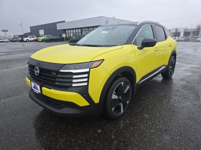 2025 Nissan Kicks SR Image 1 of 40