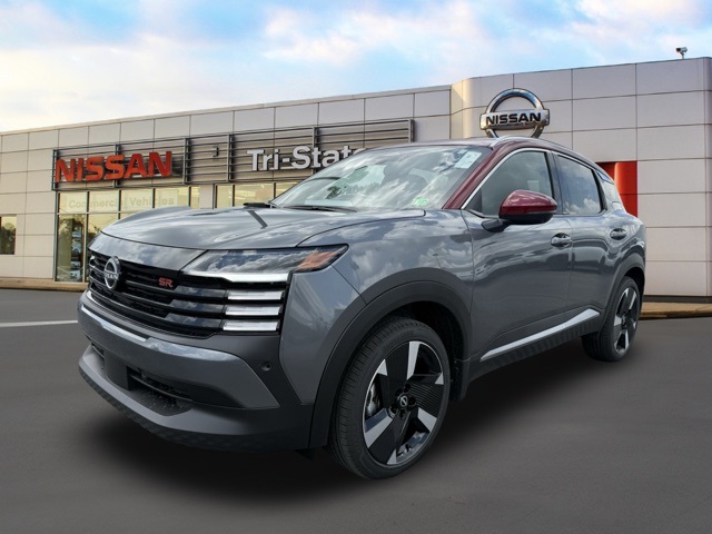 2025 Nissan Kicks SR Image 1 of 32