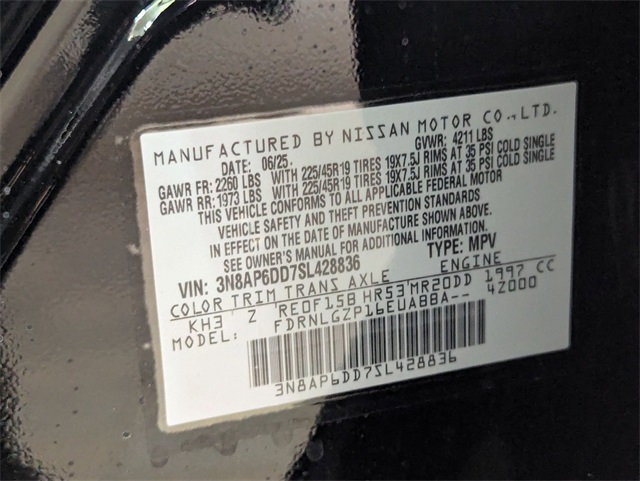 Vehicle image 18 of 21