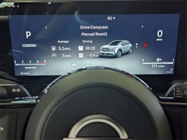 Vehicle image 14 of 21