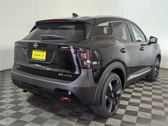 Vehicle image 5 of 21