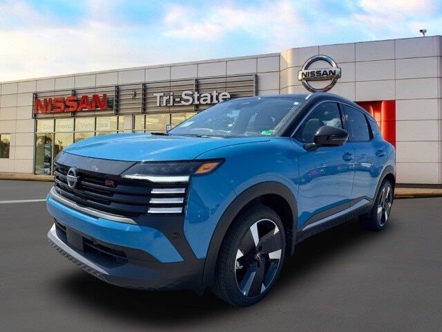 2025 Nissan Kicks SR Image 1 of 31