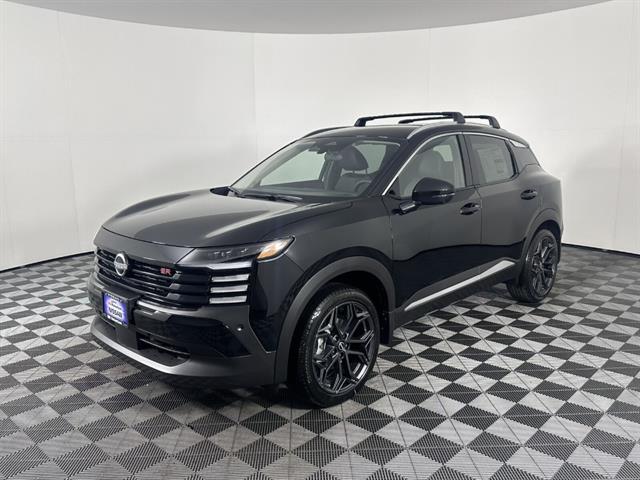 2025 Nissan Kicks SR Image 1 of 24