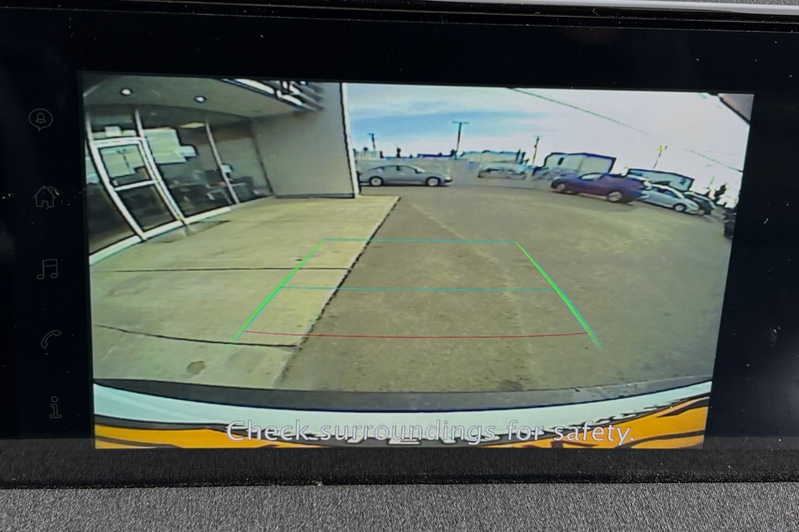 Vehicle image 19 of 24
