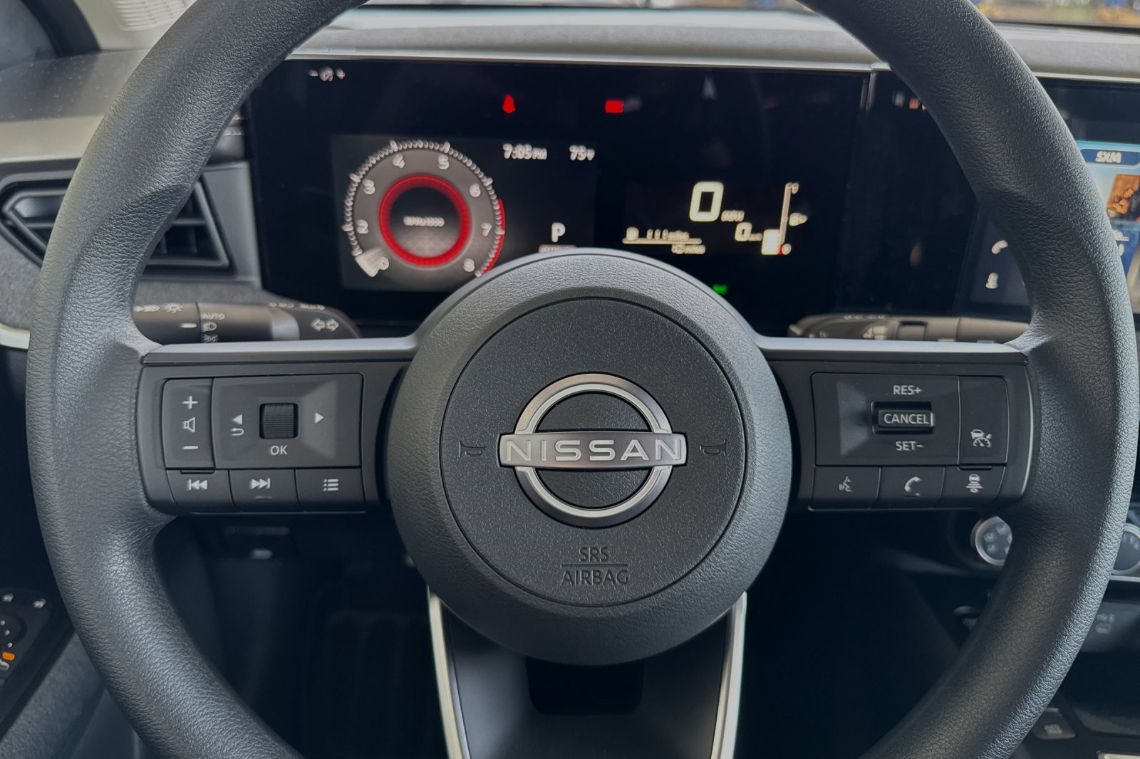 Vehicle image 23 of 24
