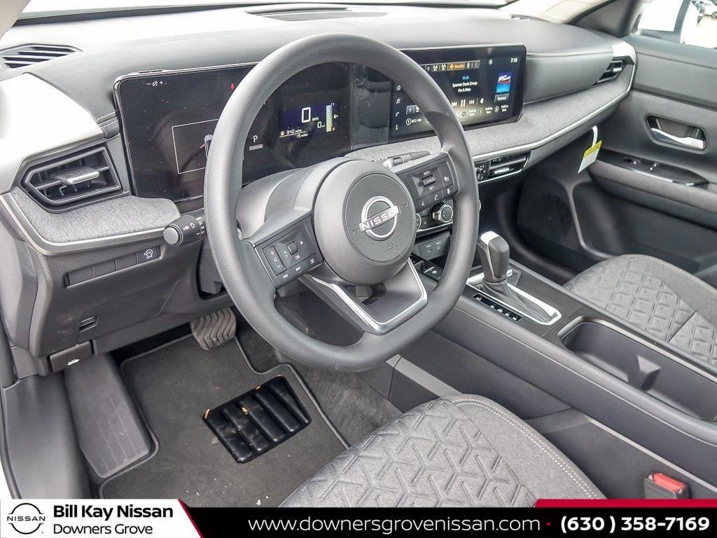 Vehicle image 10 of 19