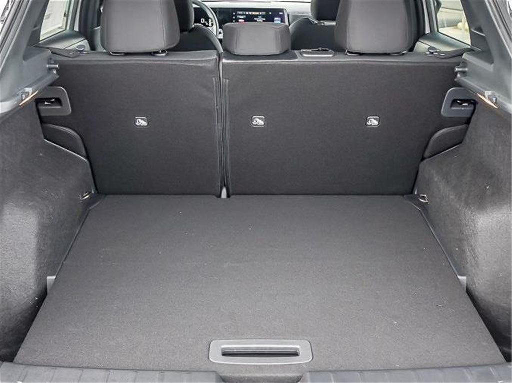 Vehicle image 19 of 19