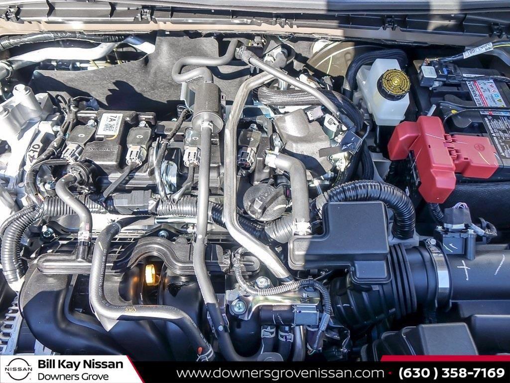 Vehicle image 8 of 19