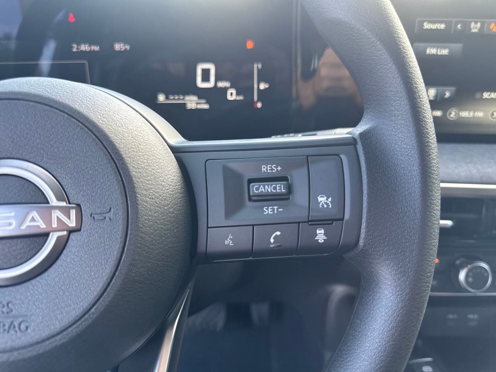 Vehicle image 20 of 23
