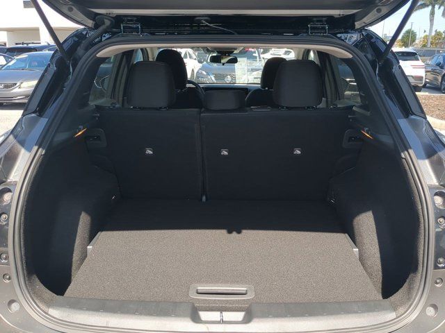 Vehicle image 11 of 29