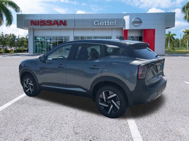 Vehicle image 8 of 29