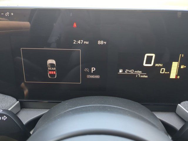 Vehicle image 18 of 29