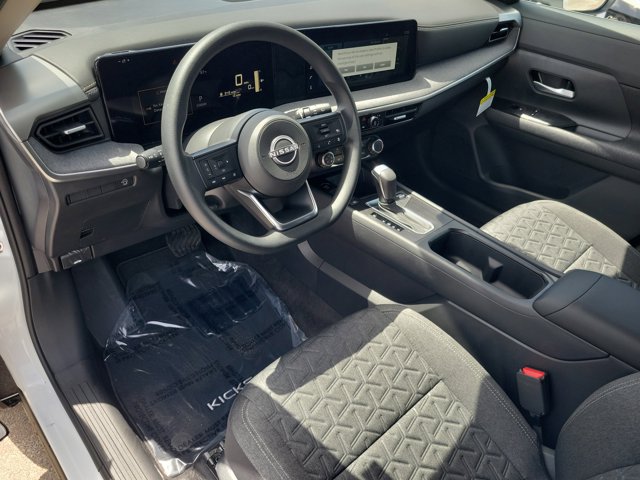 Vehicle image 18 of 30