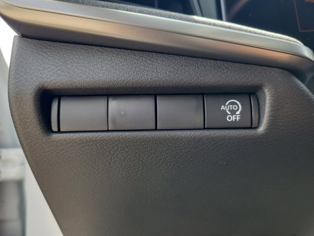 Vehicle image 19 of 30