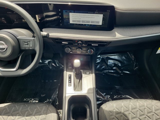 Vehicle image 14 of 30