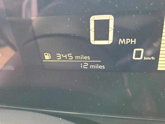 Vehicle image 21 of 30