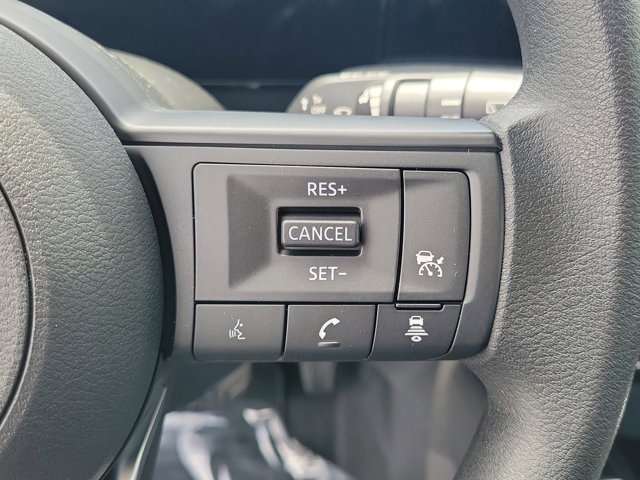 Vehicle image 22 of 30