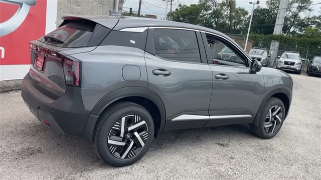 Vehicle image 6 of 20