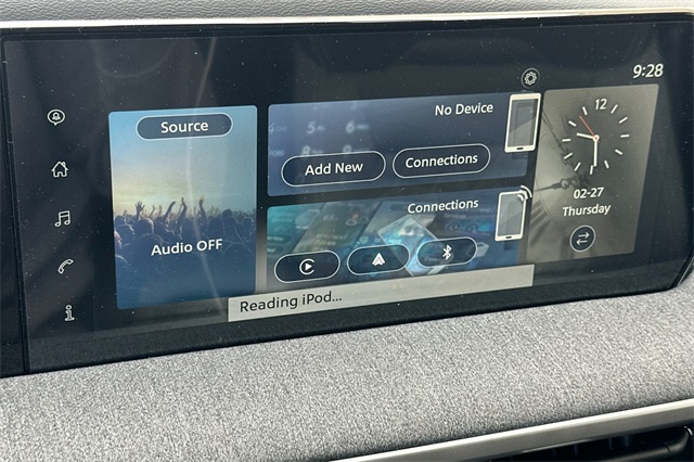 Vehicle image 12 of 27