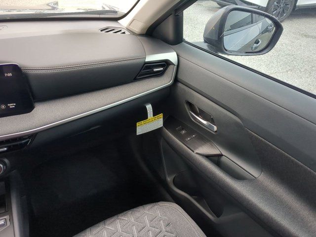 Vehicle image 14 of 29